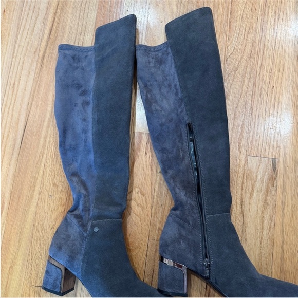 Reserved for 33waves: Dr. Martens Boots AND DKNY boots - Picture 5 of 5